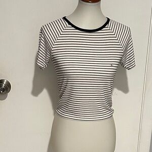 American‎ Eagle Short Sleeve Stripe t-shirt NEW With Tags - Size M.